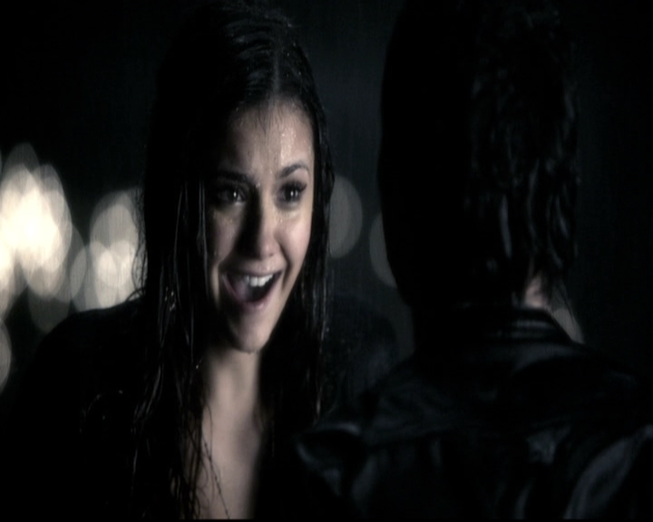 VampireDiariesWorld-dot-nl_6x07DoYouRememberTheFirstTime2184.jpg