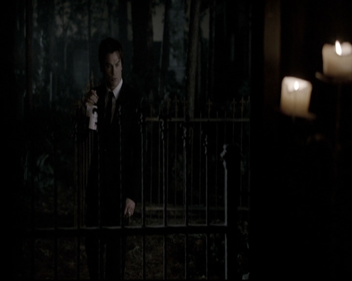 VampireDiariesWorld-dot-nl_6x07DoYouRememberTheFirstTime2245.jpg