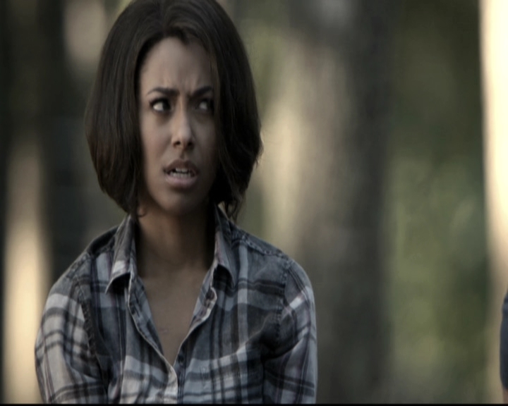 VampireDiariesWorld-dot-nl_6x08FadeIntoYou0143.jpg