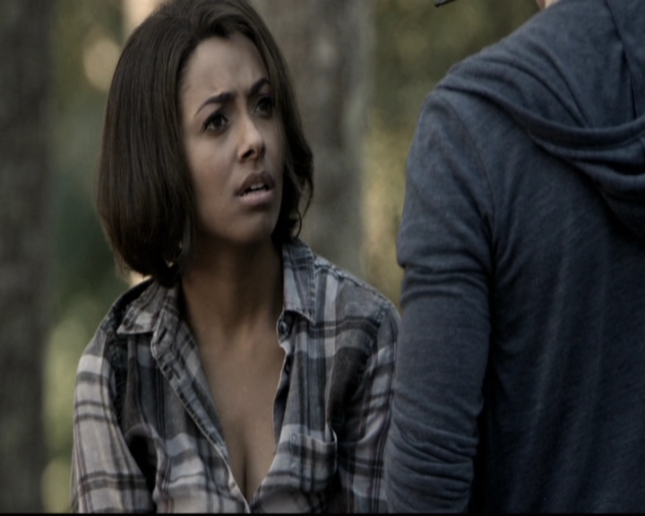 VampireDiariesWorld-dot-nl_6x08FadeIntoYou0152.jpg