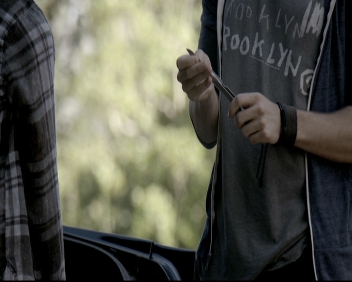 VampireDiariesWorld-dot-nl_6x08FadeIntoYou0154.jpg