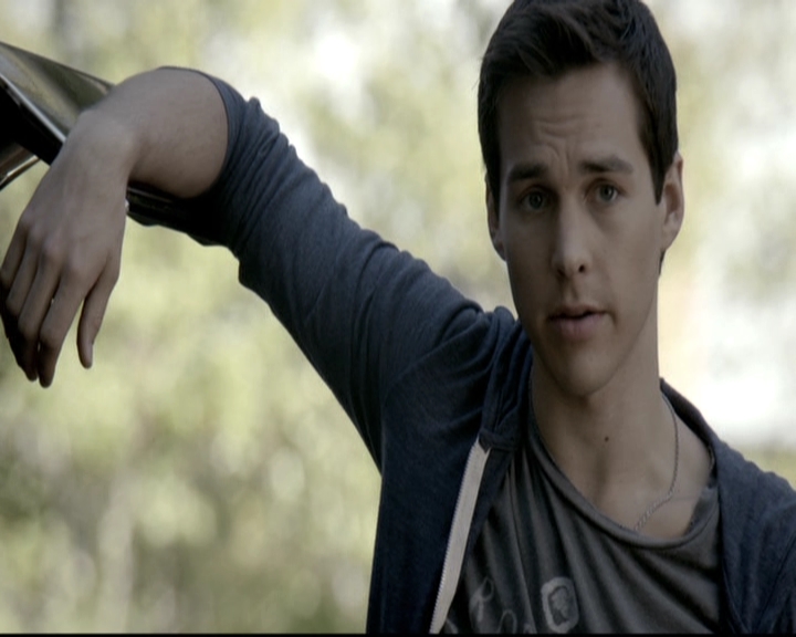 VampireDiariesWorld-dot-nl_6x08FadeIntoYou0174.jpg