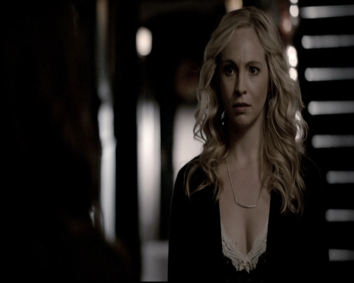 VampireDiariesWorld-dot-nl_6x08FadeIntoYou0308.jpg