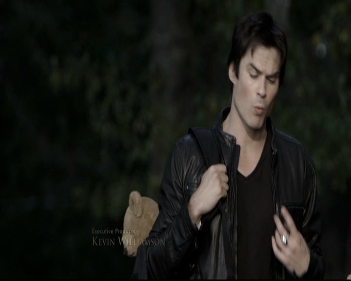 VampireDiariesWorld-dot-nl_6x08FadeIntoYou0330.jpg