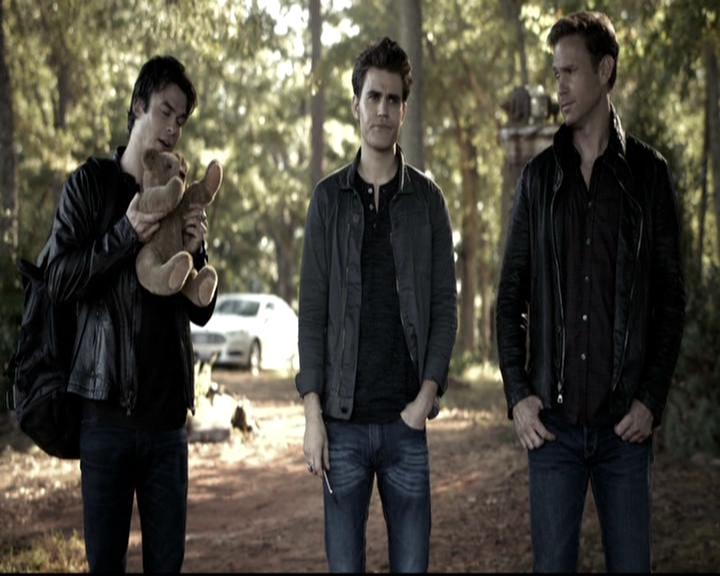 VampireDiariesWorld-dot-nl_6x08FadeIntoYou0412.jpg