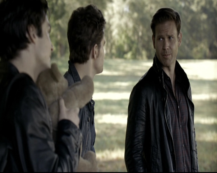 VampireDiariesWorld-dot-nl_6x08FadeIntoYou0417.jpg