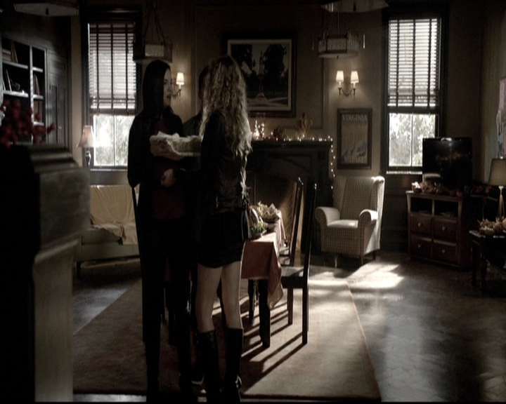 VampireDiariesWorld-dot-nl_6x08FadeIntoYou0458.jpg