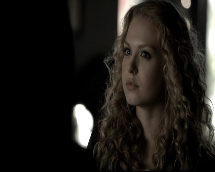 VampireDiariesWorld-dot-nl_6x08FadeIntoYou0459.jpg