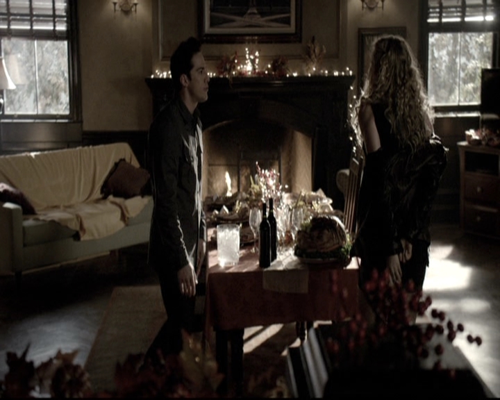 VampireDiariesWorld-dot-nl_6x08FadeIntoYou0477.jpg