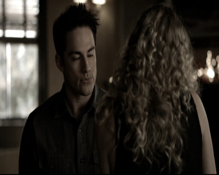 VampireDiariesWorld-dot-nl_6x08FadeIntoYou0481.jpg