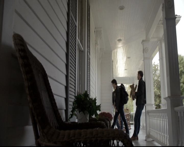 VampireDiariesWorld-dot-nl_6x08FadeIntoYou0567.jpg