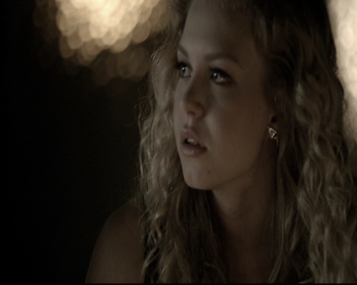 VampireDiariesWorld-dot-nl_6x08FadeIntoYou0727.jpg