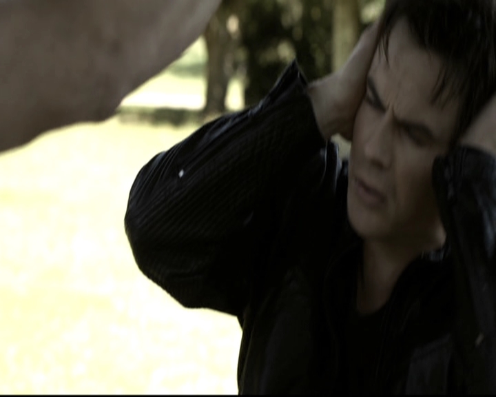 VampireDiariesWorld-dot-nl_6x08FadeIntoYou0804.jpg