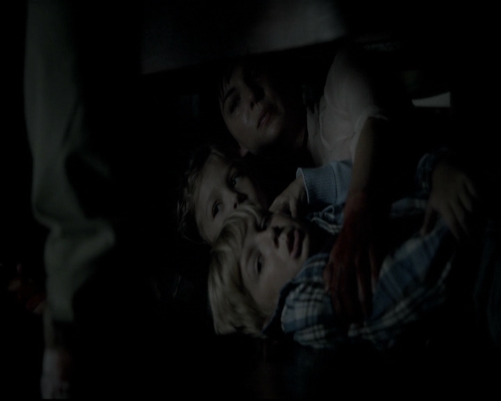 VampireDiariesWorld-dot-nl_6x08FadeIntoYou0882.jpg