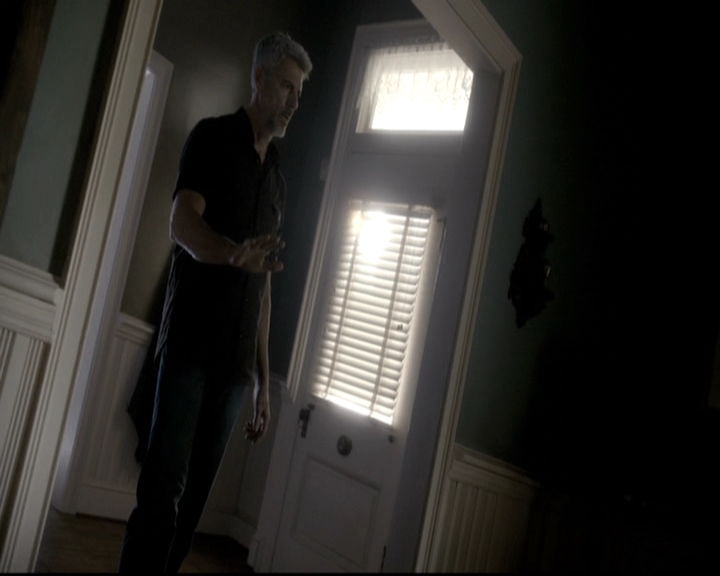 VampireDiariesWorld-dot-nl_6x08FadeIntoYou0947.jpg