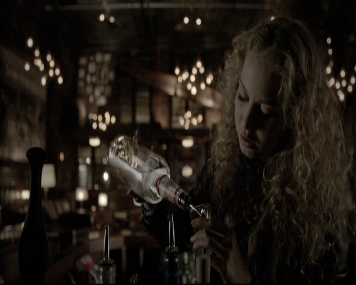 VampireDiariesWorld-dot-nl_6x08FadeIntoYou1070.jpg