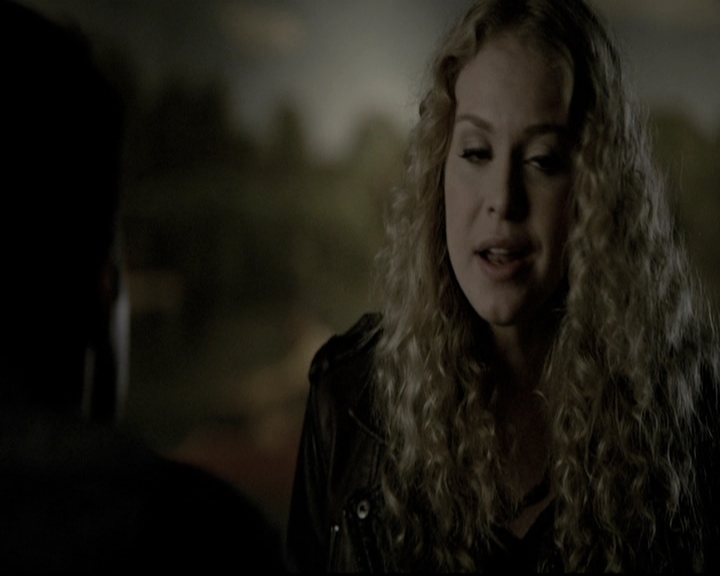 VampireDiariesWorld-dot-nl_6x08FadeIntoYou1111.jpg