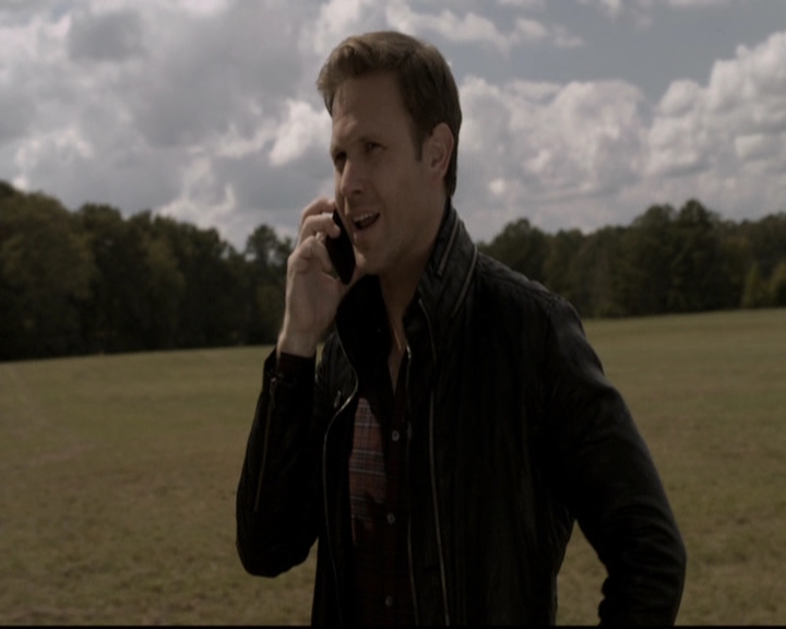 VampireDiariesWorld-dot-nl_6x08FadeIntoYou1193.jpg