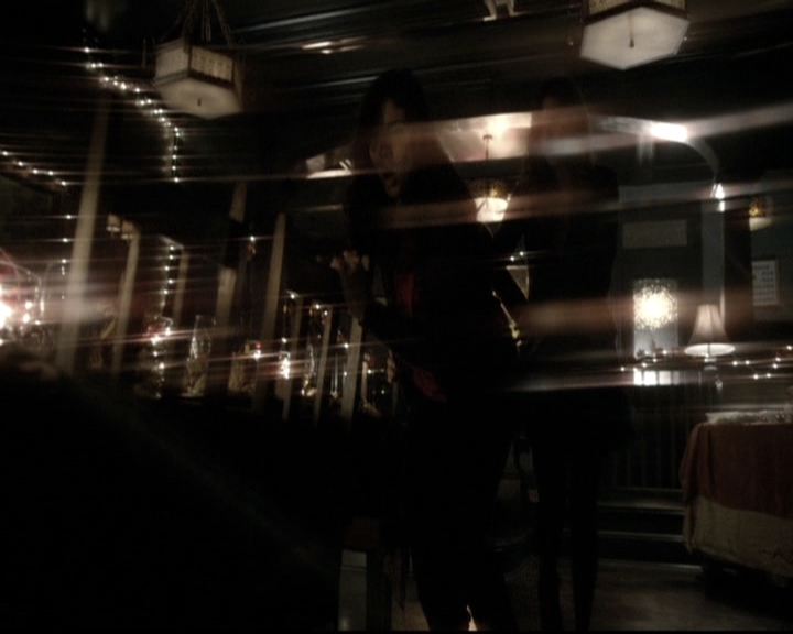 VampireDiariesWorld-dot-nl_6x08FadeIntoYou1312.jpg