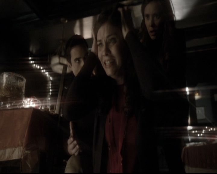 VampireDiariesWorld-dot-nl_6x08FadeIntoYou1318.jpg