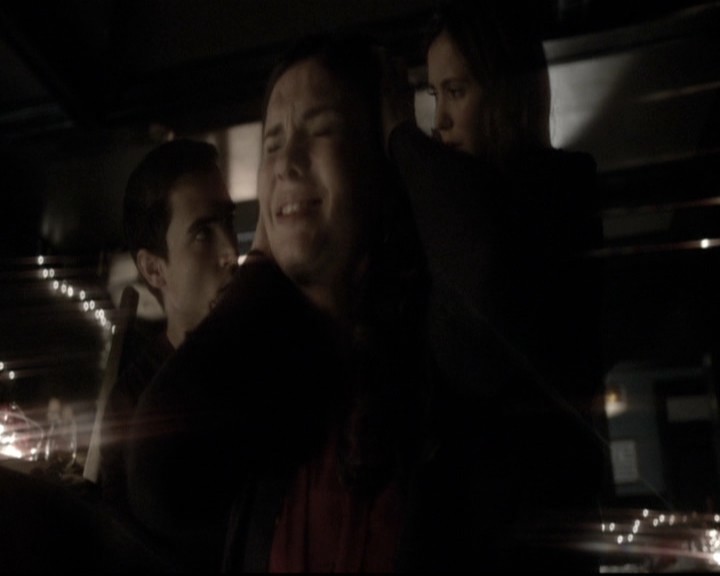 VampireDiariesWorld-dot-nl_6x08FadeIntoYou1319.jpg