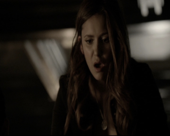 VampireDiariesWorld-dot-nl_6x08FadeIntoYou1349.jpg