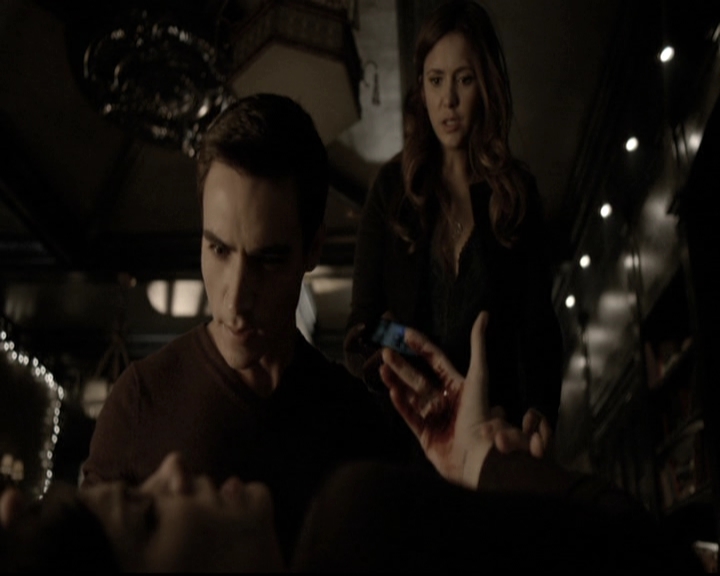 VampireDiariesWorld-dot-nl_6x08FadeIntoYou1350.jpg