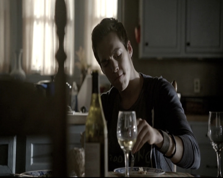 VampireDiariesWorld-dot-nl_6x08FadeIntoYou1364.jpg