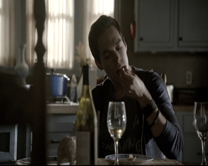 VampireDiariesWorld-dot-nl_6x08FadeIntoYou1366.jpg