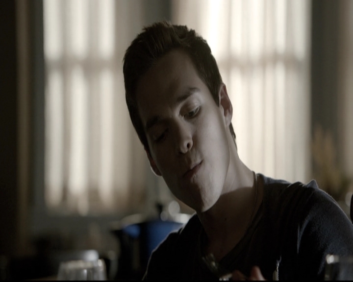 VampireDiariesWorld-dot-nl_6x08FadeIntoYou1367.jpg