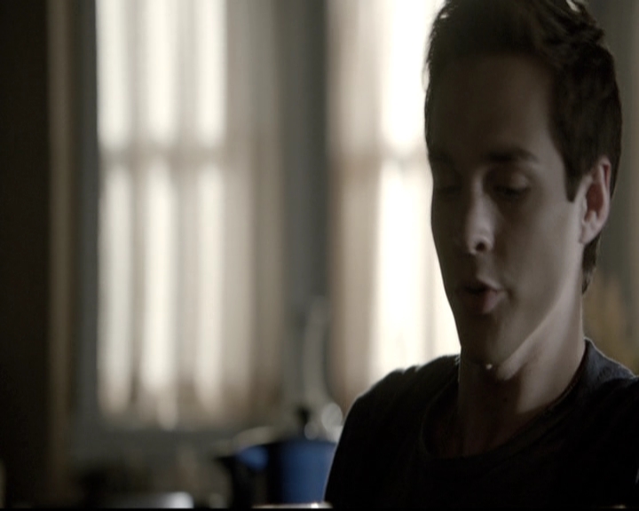 VampireDiariesWorld-dot-nl_6x08FadeIntoYou1390.jpg