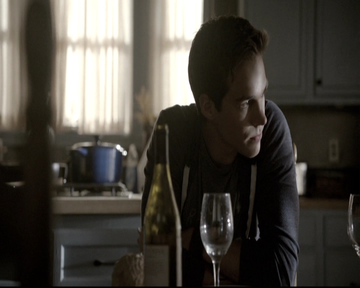 VampireDiariesWorld-dot-nl_6x08FadeIntoYou1401.jpg