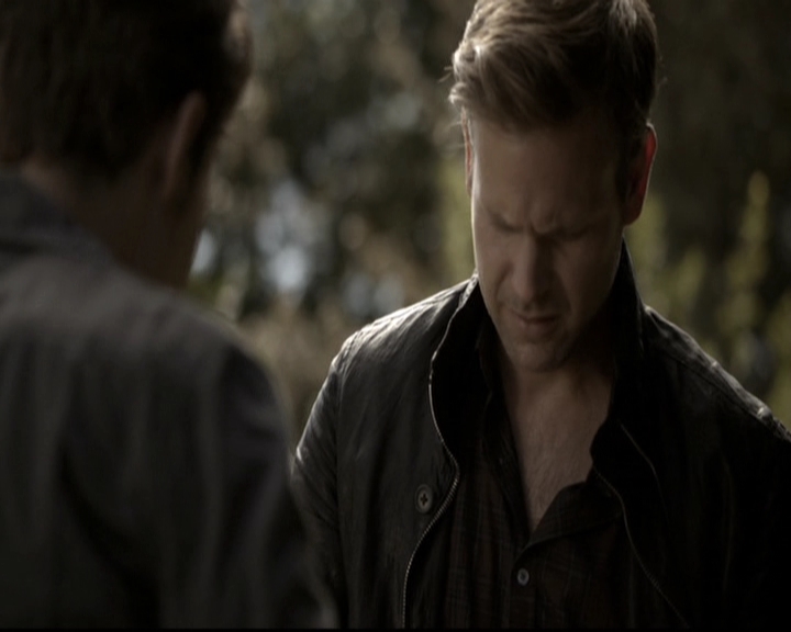 VampireDiariesWorld-dot-nl_6x08FadeIntoYou1453.jpg