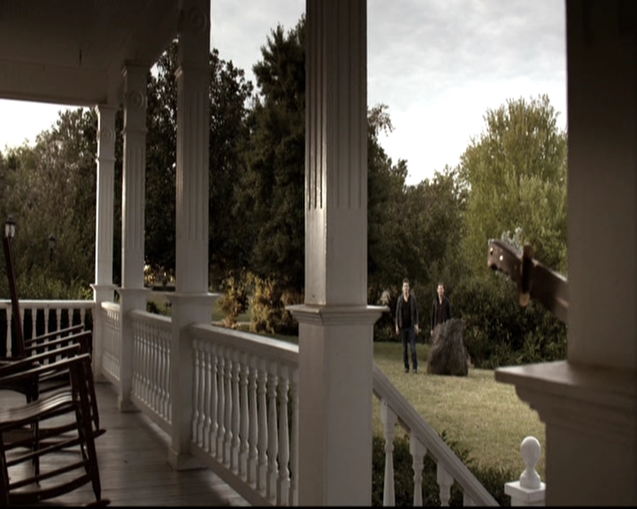 VampireDiariesWorld-dot-nl_6x08FadeIntoYou1464.jpg