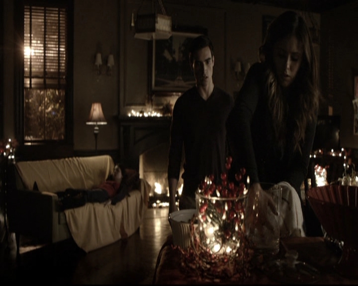 VampireDiariesWorld-dot-nl_6x08FadeIntoYou1492.jpg