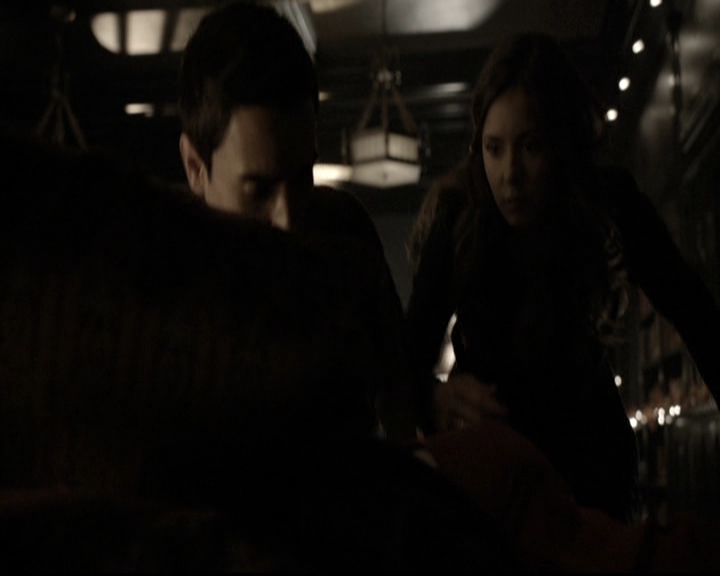 VampireDiariesWorld-dot-nl_6x08FadeIntoYou1518.jpg