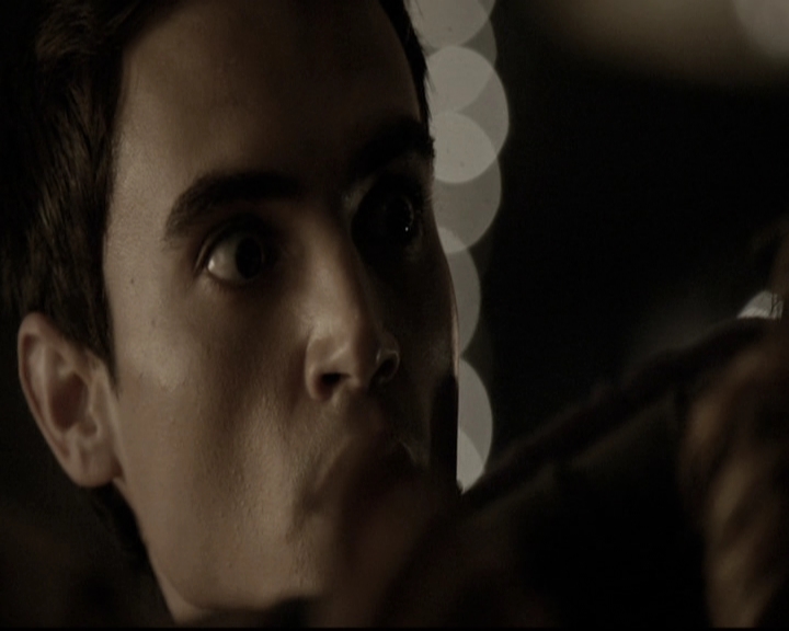 VampireDiariesWorld-dot-nl_6x08FadeIntoYou1537.jpg