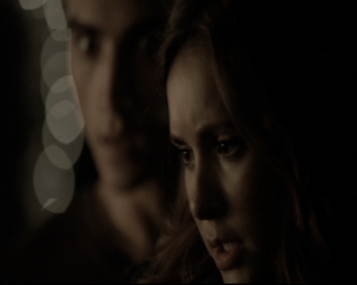 VampireDiariesWorld-dot-nl_6x08FadeIntoYou1543.jpg