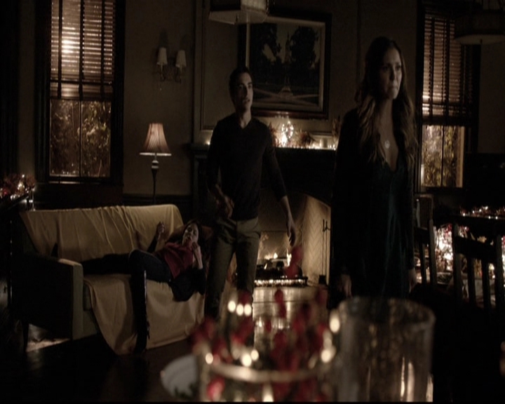 VampireDiariesWorld-dot-nl_6x08FadeIntoYou1562.jpg