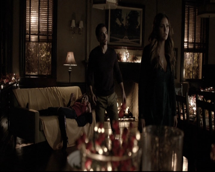 VampireDiariesWorld-dot-nl_6x08FadeIntoYou1563.jpg