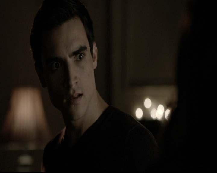 VampireDiariesWorld-dot-nl_6x08FadeIntoYou1585.jpg