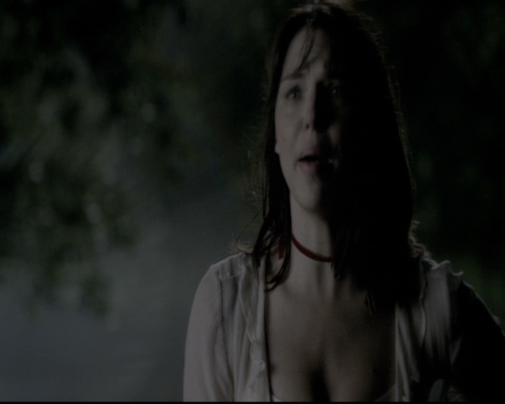 VampireDiariesWorld-dot-nl_6x08FadeIntoYou1632.jpg