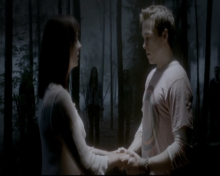 VampireDiariesWorld-dot-nl_6x08FadeIntoYou1663.jpg