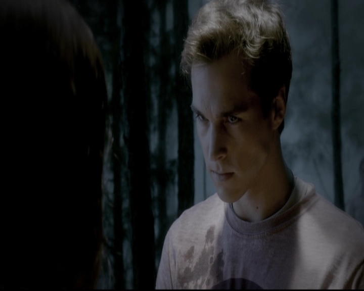 VampireDiariesWorld-dot-nl_6x08FadeIntoYou1693.jpg