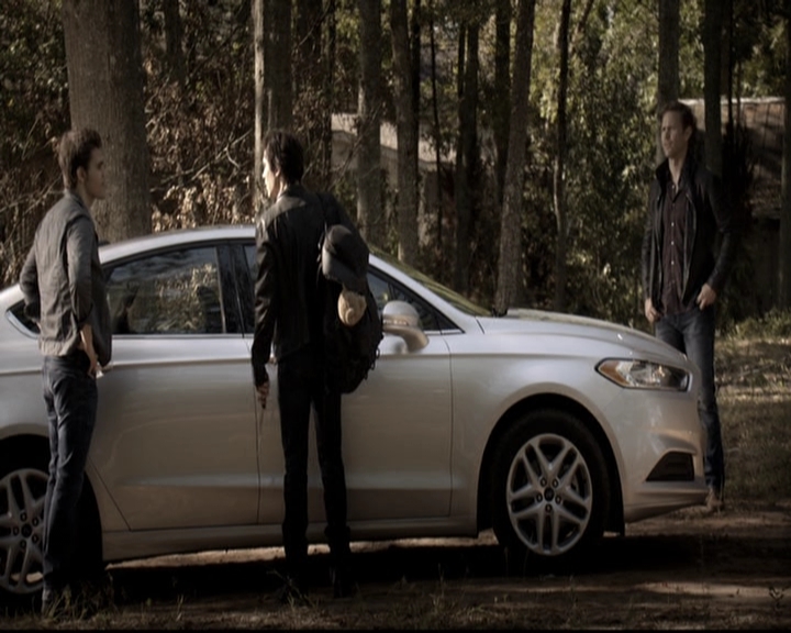 VampireDiariesWorld-dot-nl_6x08FadeIntoYou1873.jpg