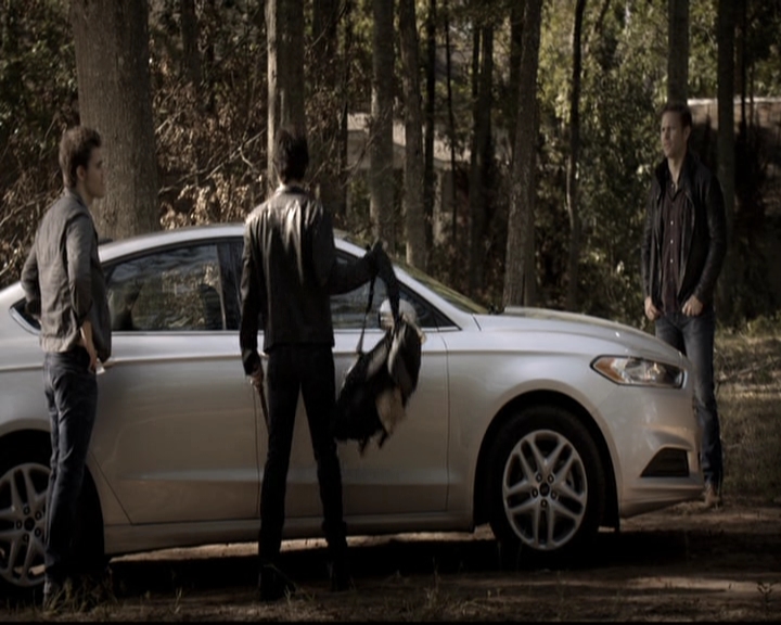 VampireDiariesWorld-dot-nl_6x08FadeIntoYou1874.jpg