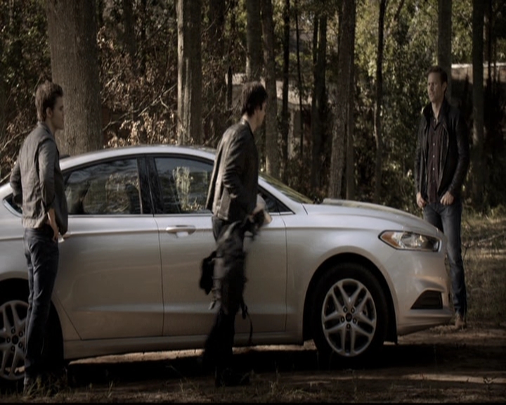 VampireDiariesWorld-dot-nl_6x08FadeIntoYou1875.jpg