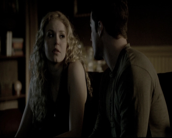 VampireDiariesWorld-dot-nl_6x08FadeIntoYou1937.jpg