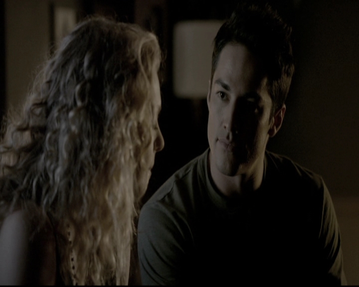 VampireDiariesWorld-dot-nl_6x08FadeIntoYou1939.jpg