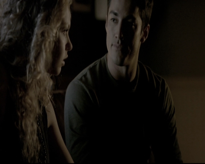 VampireDiariesWorld-dot-nl_6x08FadeIntoYou1947.jpg